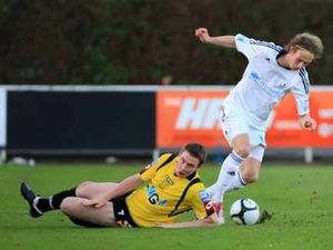 Supporting image for story: Sinton challenges AFC Telford to perform against Harrogate