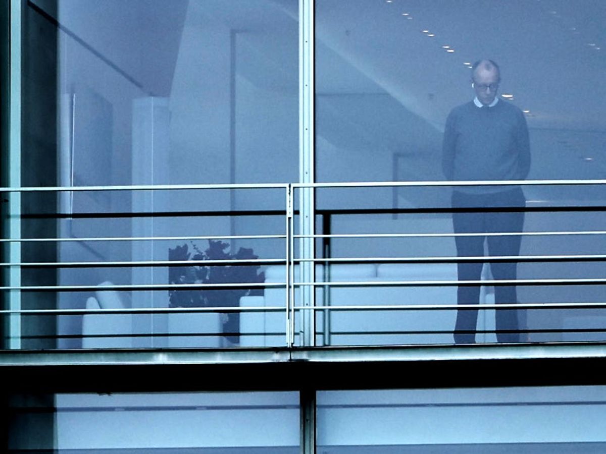 European leaders expected to cement support for Ukraine as US pushes for peace