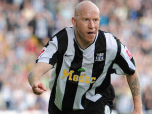 Supporting image for story: Mick McCarthy wary on Lee Hughes dangers