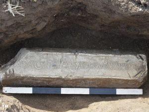 Supporting image for story: Metal detectorist in historic Roman discovery