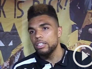 Supporting image for story: Hair-raising night as Wolves' Scott Golbourne nets award