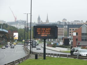 Supporting image for story: Police chief leading Covid response urged Government to ‘simplify the messaging’