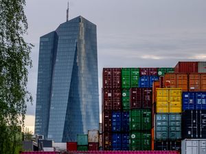 Supporting image for story: Inflation falls to 2.2% in Europe, clearing the way for ECB rate cut