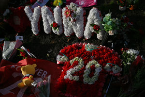 Tributes were paid to the late forward Diogo Jota before the game. (Photo by Oli SCARFF / AFP via Getty Images)