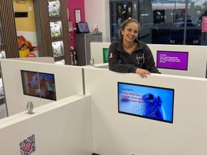 Supporting image for story: New Kingswinford vets creates six jobs