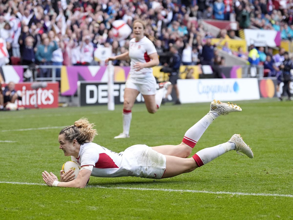 Ellie Kildunne shines as England reach World Cup final with victory over France