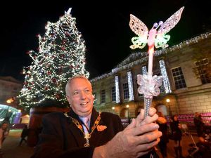 Supporting image for story: Thousands flock to Stafford as veterans switch on town's Christmas lights