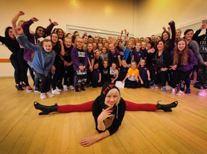 Supporting image for story: WATCH: Pussycat Doll Kim drops in for a dance at Haden Hill Leisure Centre