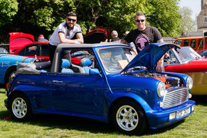 Andrei Stafie and Dave Nash with Dave's father's 1978 Mini