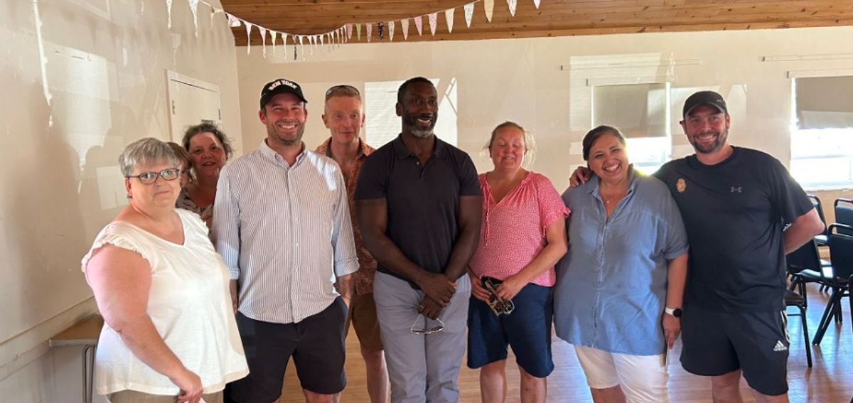Baschurch Junior Football Club welcomes Chelsea legend Jimmy Floyd Hasselbaink for a day to remember