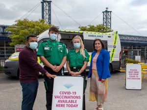 Supporting image for story: Walk-in clinics helping people to get vaccinated