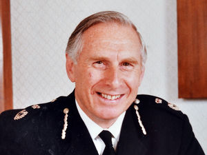Supporting image for story: Tributes paid after death of ex-chief constable who 'turned West Mercia Police around'