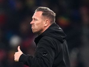 Supporting image for story: Craig Bellamy makes history as Wales beat Montenegro to maintain unbeaten start