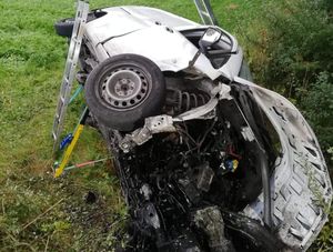Supporting image for story: Road closed until December after bridge crash