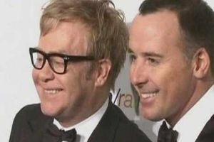Supporting image for story: From Rocket Man to rocking pram – Elton too old to be a dad?