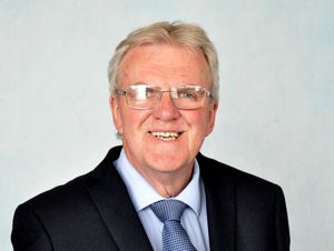 Supporting image for story: MP pays tribute to former mayor and long-serving Bridgnorth councillor  