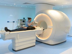 Supporting image for story: ‘Simple’ MRI scan can spot heart disease risk 10 years early, scientists say