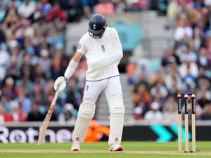 Supporting image for story: Chris Woakes joins the sporting stars who played through the pain