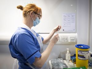 Supporting image for story: Covid-19 variants responsible for more than 2,000 hospital admissions