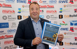 Lee Percy from Lakeside Boathouse and Rock Park Tearoom