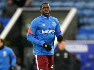 Supporting image for story: Kurt Zouma starts for West Ham against Leicester