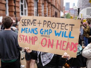 Supporting image for story: Police officer under criminal investigation for assault after airport video