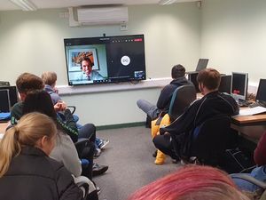 Supporting image for story: Students quiz minister for transport and the economy