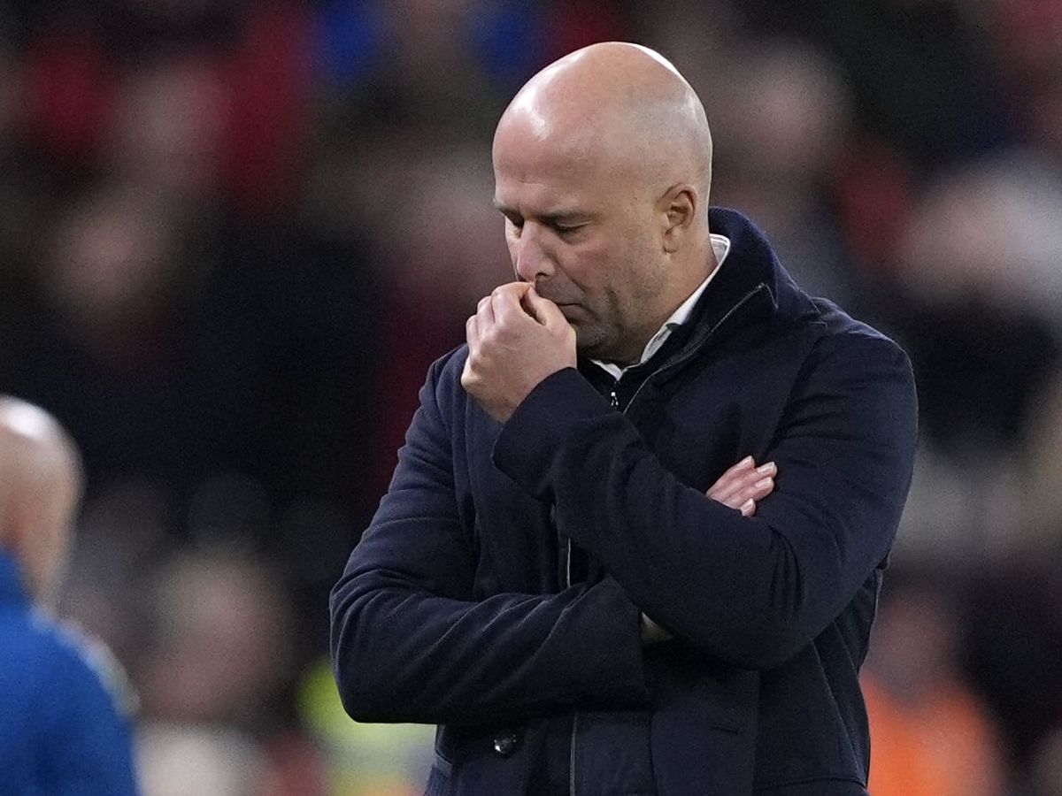 Jamie Carragher feels speculation over Arne Slot&rsquo;s Liverpool future is premature