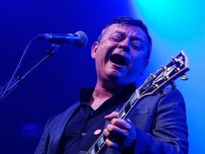 Supporting image for story: Manic Street Preachers, Arena Birmingham - review and pictures 