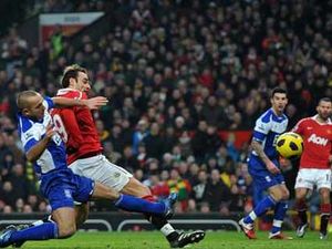 Supporting image for story: Manchester United 5 Birmingham 0
