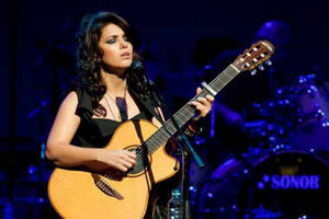 Supporting image for story: Katie Melua concert review – Birmingham Symphony Hall