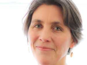 Supporting image for story: Kate launches sequel to acclaimed novel