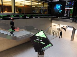 Supporting image for story: Pension funds in fresh broadside against London Stock Exchange