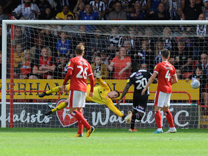 Supporting image for story: Walsall 1 Grimsby Town 3 - Report and pictures 