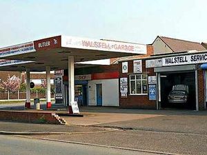 Supporting image for story: Fuel price war shuts Cannock garage after 80 years