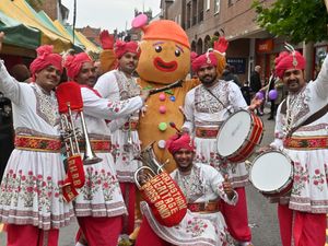 Supporting image for story: 19 pictures of ginger, spice and all things nice at Market Drayton festival