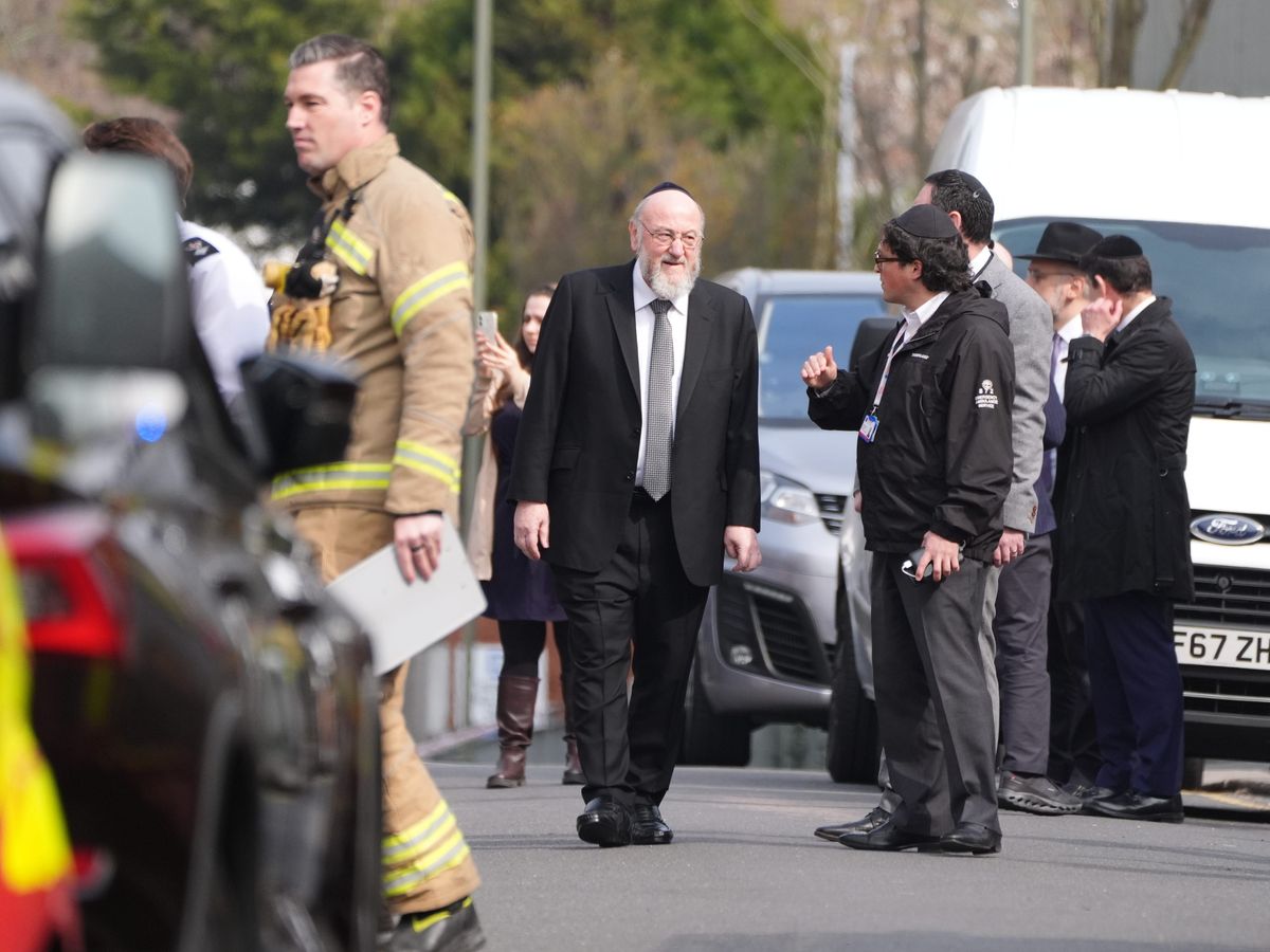 Chief Rabbi: British Jews saddened by ambulance attack but will not be cowed Chief Rabbi: British Jews saddened by ambulance attack but will not be cowed