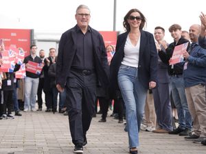 Supporting image for story: Labour focuses on threat posed by Farage as Starmer prepares for conference