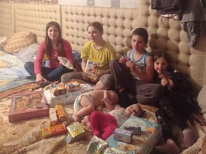 Supporting image for story: Telford mother helps Ukrainian refugee find job as she describes heartbreaking scenes