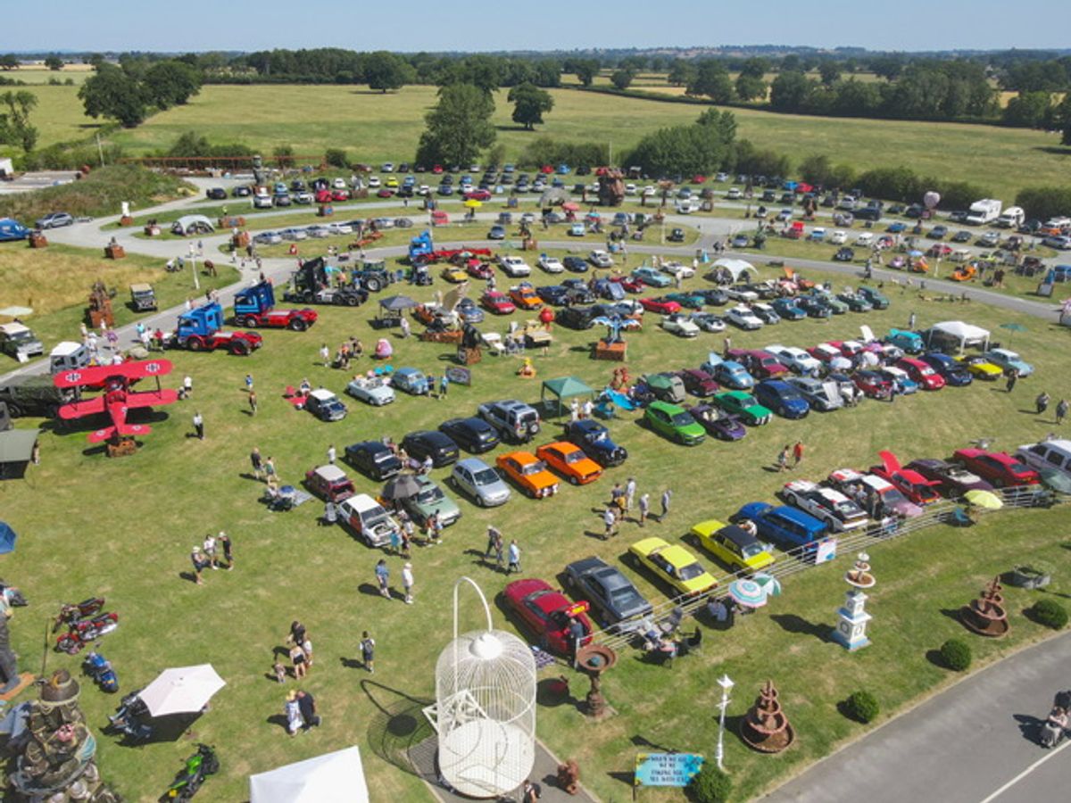 Hundreds of classic vehicles line up for British Ironwork Centre festival
