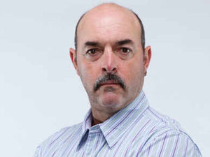 Supporting image for story: Bruce Grobbelaar the first choice for bar