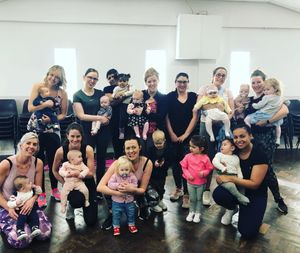 Lauren and the ladies and children who attended her last class before lock down
