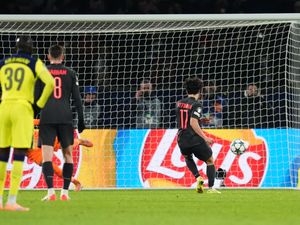 Supporting image for story: Paris St Germain prove too strong for Tottenham despite Randal Kolo Muani double