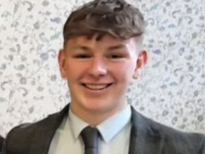 Supporting image for story: Young driver and two passengers died after he ‘lost control of car and hit tree’