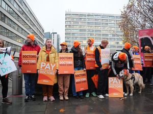 Supporting image for story: Doctors holding patients to ransom by going on strike – Streeting