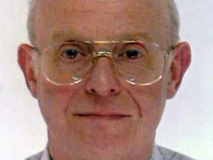 Supporting image for story: Dedicated councillor dies after cancer battle