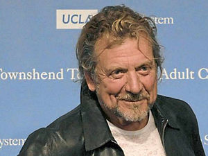 Supporting image for story: Robert Plant in surprise visit to Kidderminster College arts festival