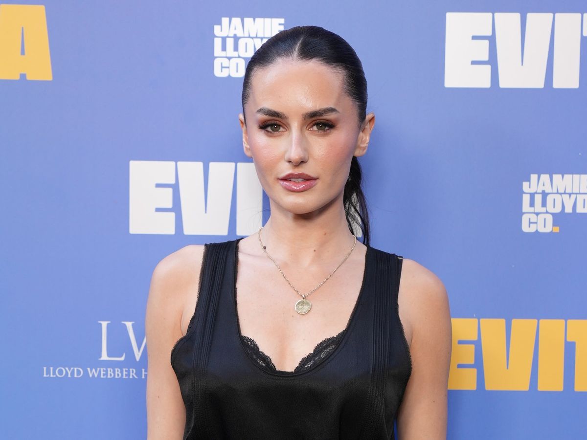 Love Island’s Amber Davies to replace Dani Dyer-Bowen on Strictly Come Dancing Love Island’s Amber Davies to replace Dani Dyer-Bowen on Strictly Come Dancing