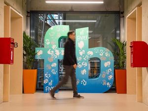 Supporting image for story: Facebook is planning big changes to its Messenger app in 2018