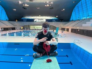 Supporting image for story: Tom Daley knits red noses ahead of Comic Relief challenge
